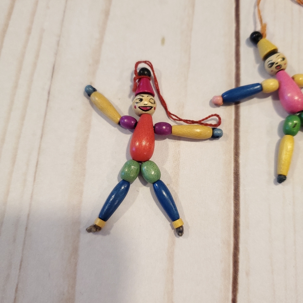 Vintage Wooden People Ornaments - Picture 10 of 11